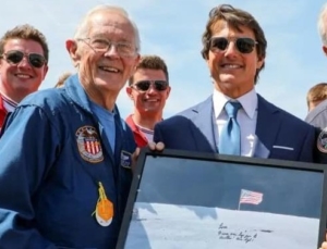 Tom Cruise and Charlie Duke School for Astronauts