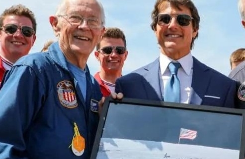 Tom Cruise and Charlie Duke School for Astronauts